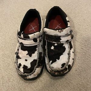 Twisted x hair on hide shoes